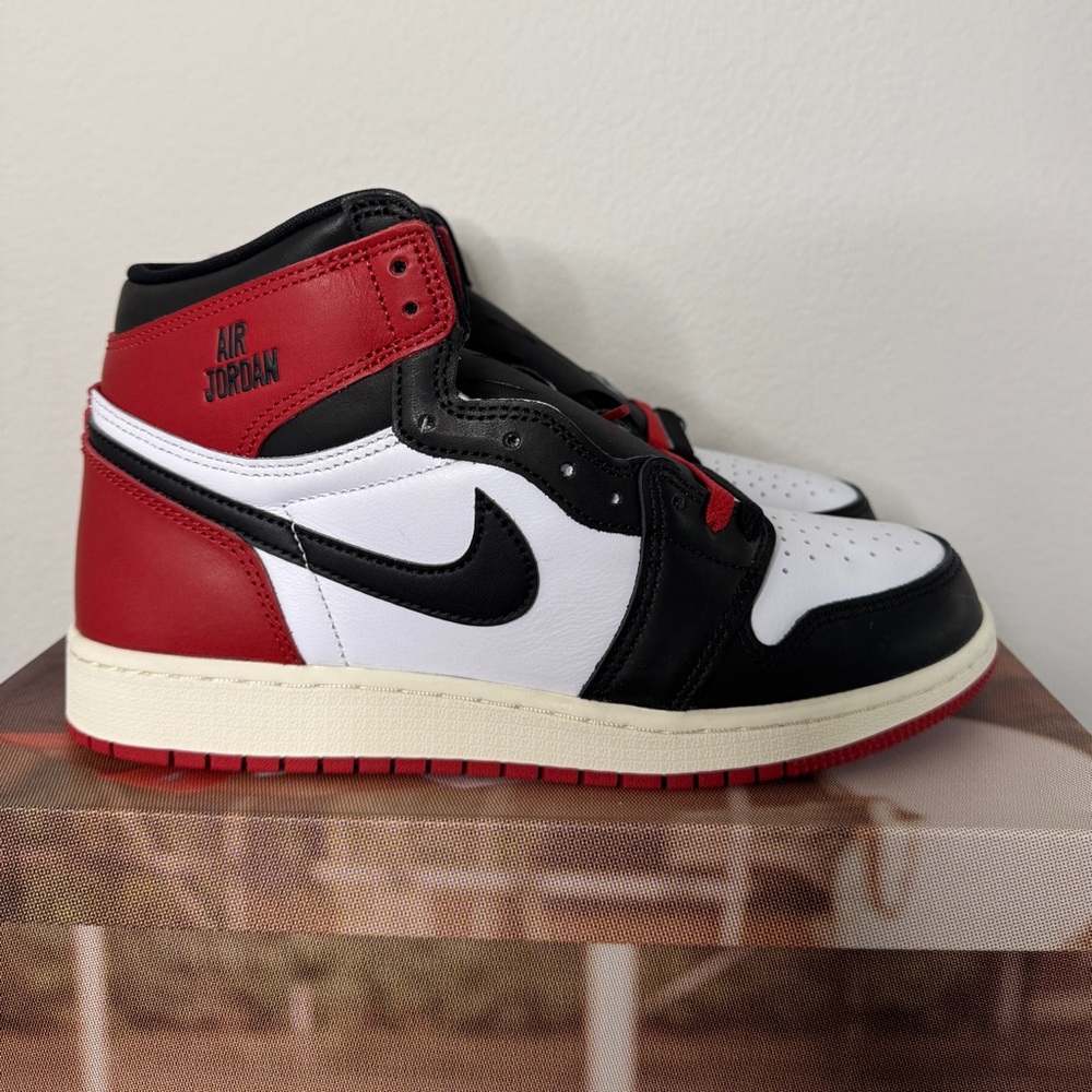 Air Jordan 1 High OG GS “Black Toe Reimagined” US 7Y